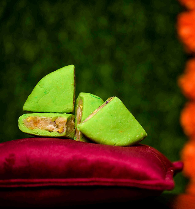 Kaju sandwich